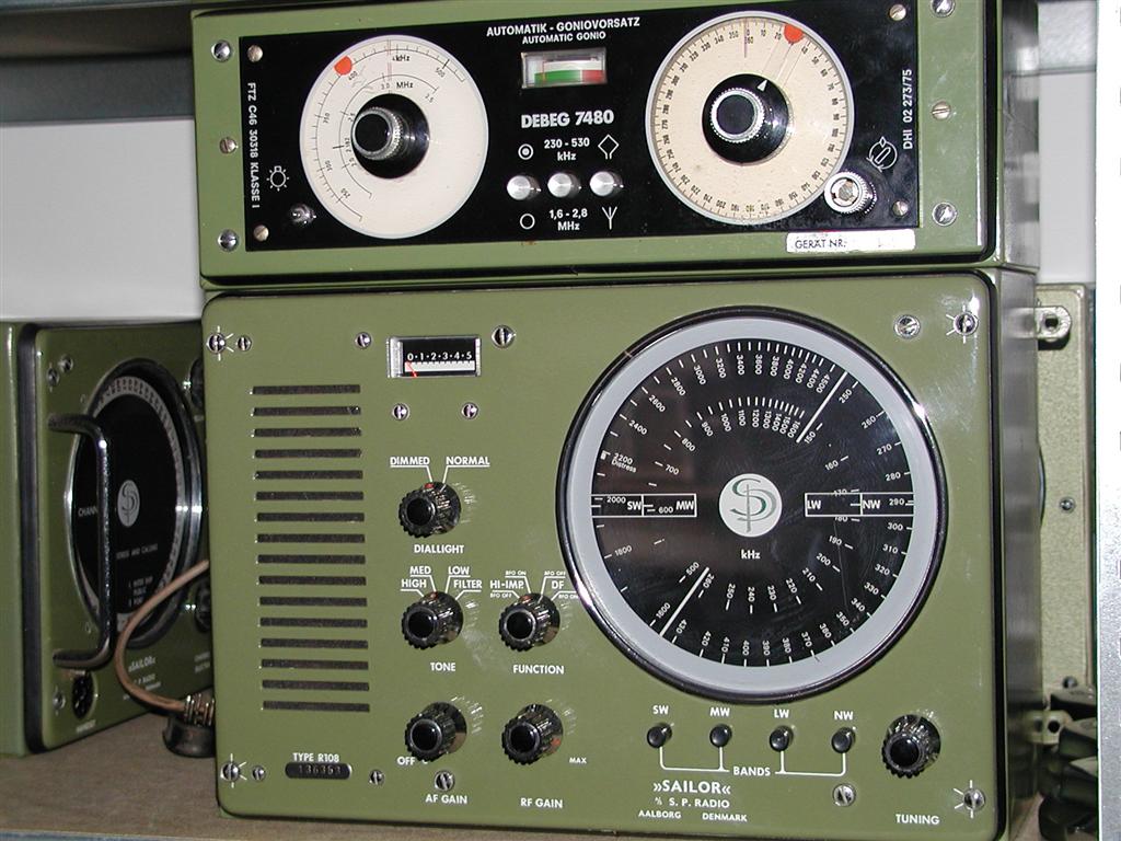 Sailor R108 HF radio