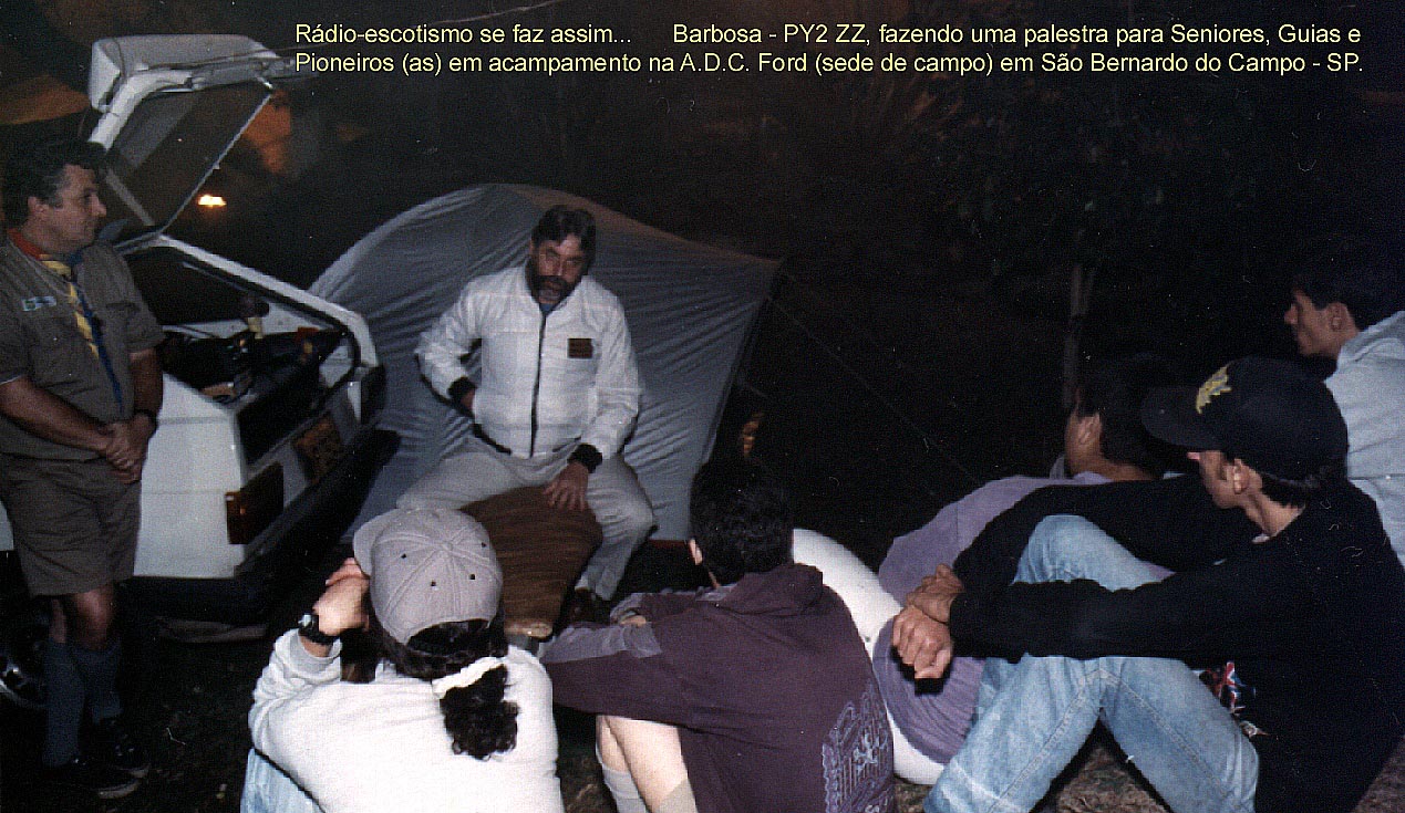 Acampado e palestrando