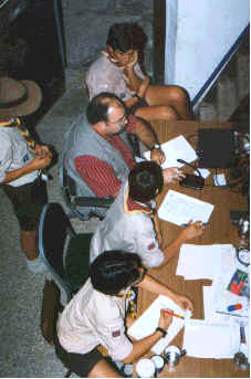 wpe1A.jpg (13416 bytes)