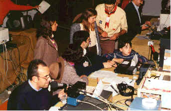 wpe18.jpg (14999 bytes)