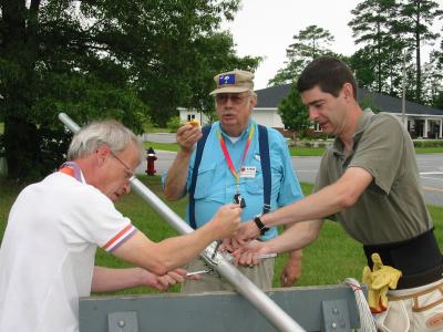 IMG4_2644.JPG (27699 bytes)