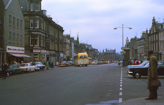 Main Street, Montrose