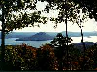 tn_lake.jpg (8495 bytes)