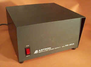 P001059.JPG (200101 bytes)