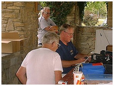 KC8MEE  KN8DX KB8CWC.JPG