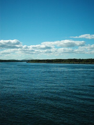 capecodcanal92705022.jpg