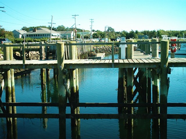 capecodcanal92705067.jpg