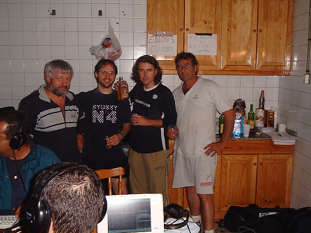 DSCF0018.JPG (167935 bytes)